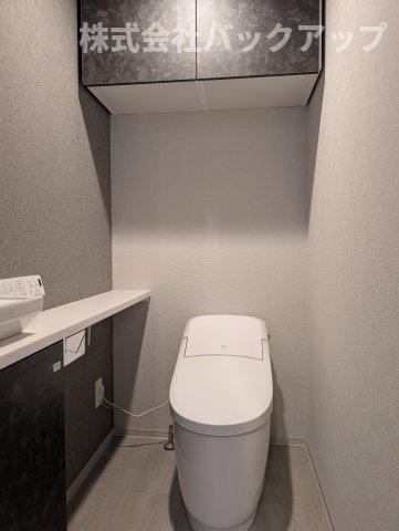 S-RESIDENCE大手門awesomeのトイレ