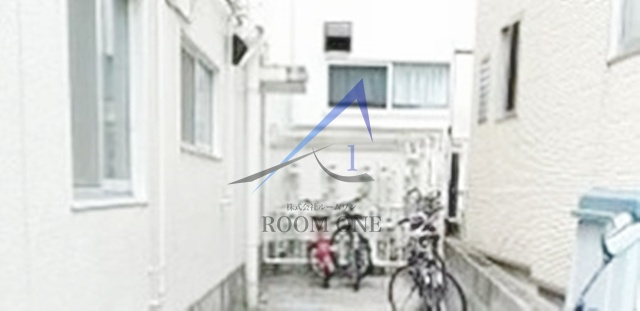 川村マンション