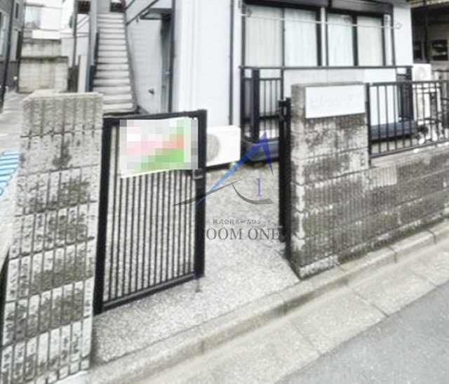 ビレッジ・アイのエントランス|エントランスです。