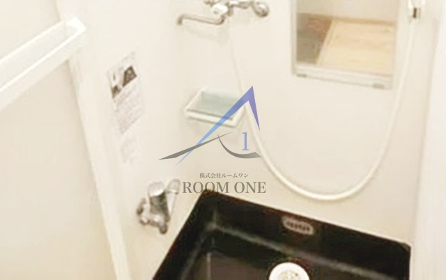 ルームズ高田馬場Ｂ棟の浴室|シャワールームです。