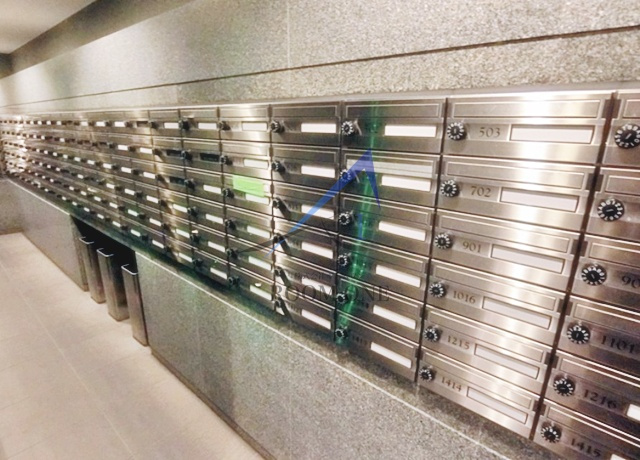 ルーブル板橋区役所前のその他共用部分|集合ポストです。