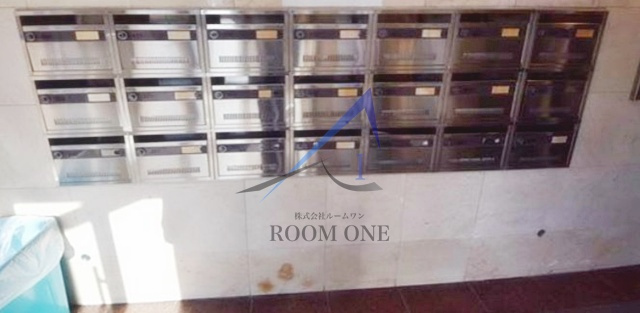 ベルメゾン瑞江のその他共用部分|集合ポストです。