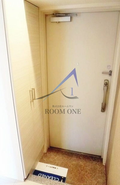 Ｗ７２３の玄関|玄関です。