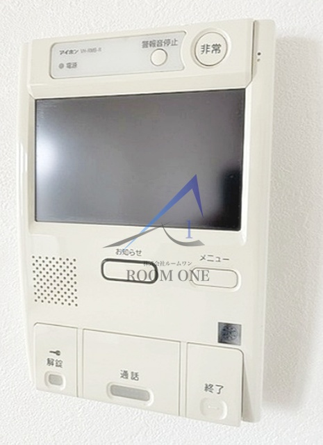 サニーハウス新小岩親水公園のセキュリティ|モニター付きインターホンです。