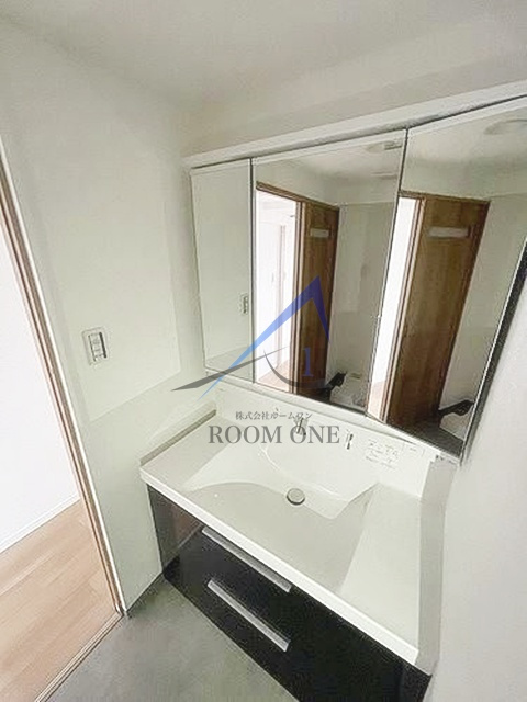 サニーハウス新小岩親水公園の洗面所|洗面台です。