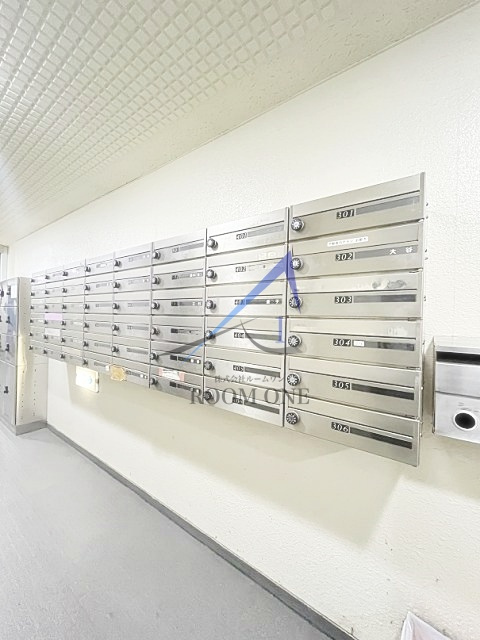 ライオンズマンション亀戸のその他共用部分|集合ポストです。