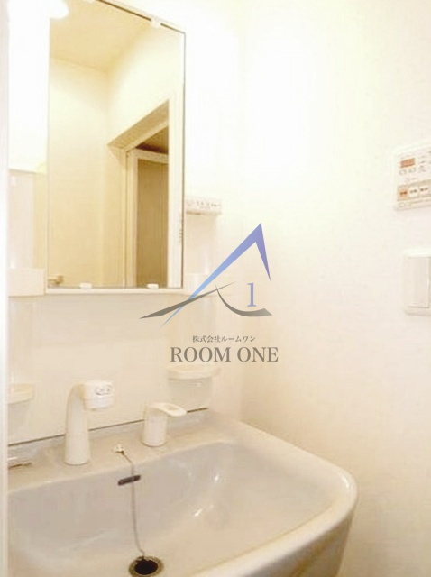 ＲＡＤＩＡＮＴ　ＩＷＡＩＤＡの洗面所|洗面台です。