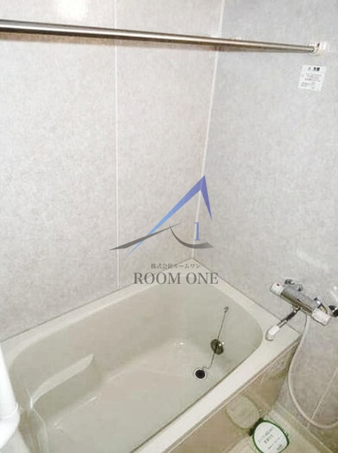 ＲＡＤＩＡＮＴ　ＩＷＡＩＤＡの浴室|お風呂です。