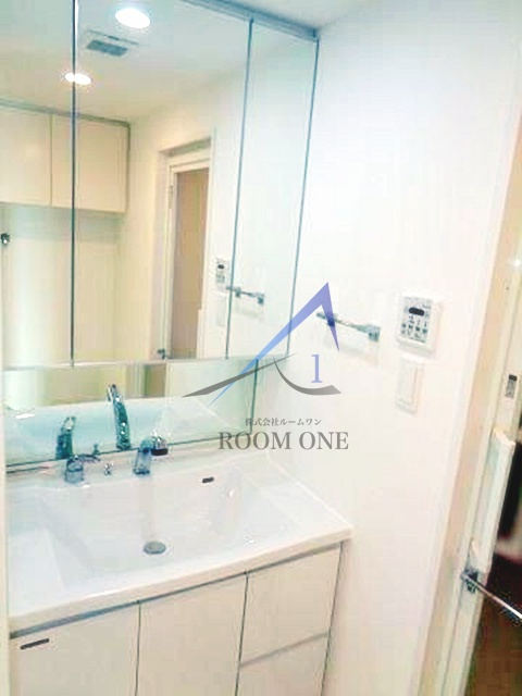 ＧＥＮＯＶＩＡ隅田川ｅａｓｔ　ｓｋｙｇａｒｄｅｎの洗面所|洗面台です。