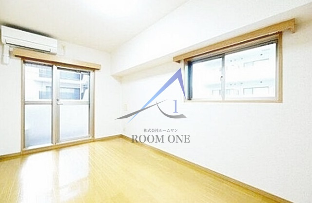 スカイコート門前仲町の居間・リビング|洋室のお部屋です。