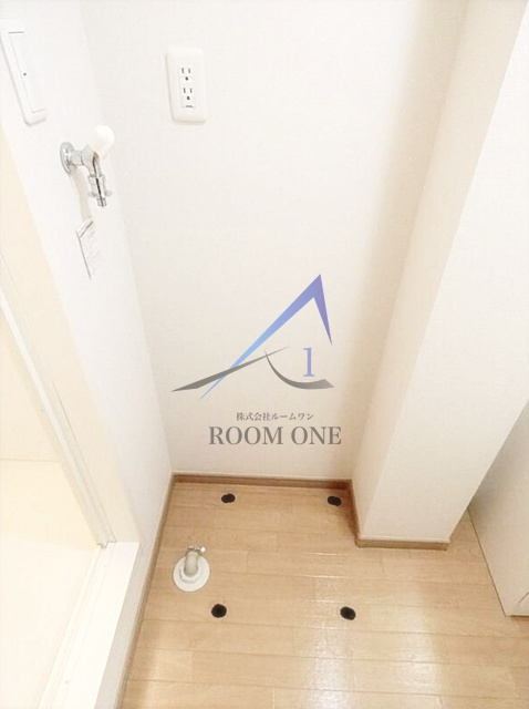 ハイムウィスタリアの設備|洗濯機置き場です。