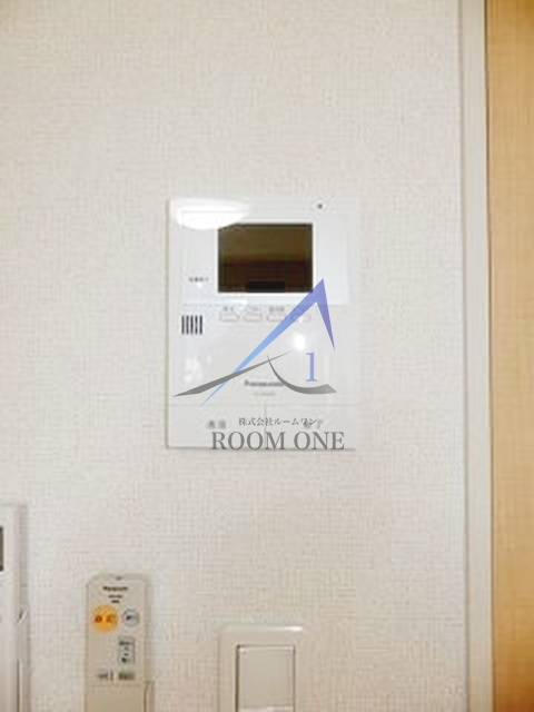 ウィロウ　コート　Ｃのセキュリティ|モニター付きインターホンです。