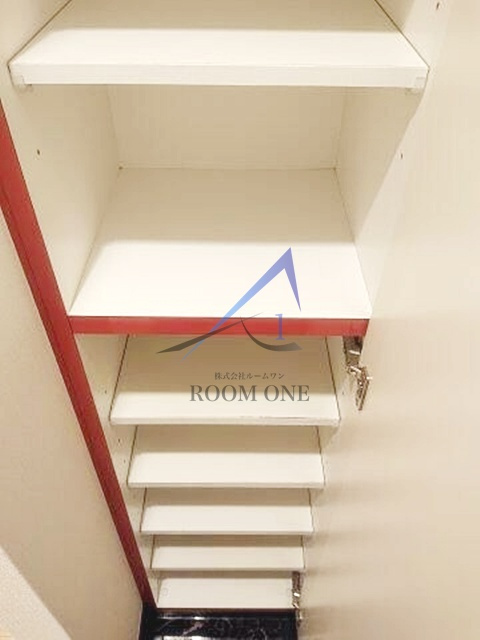 ル・リオン両国の収納