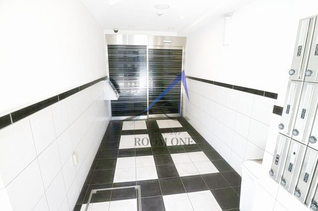 ル・リオン両国のエントランス