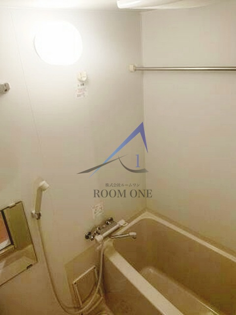 ル・リオン両国の浴室|お風呂です。