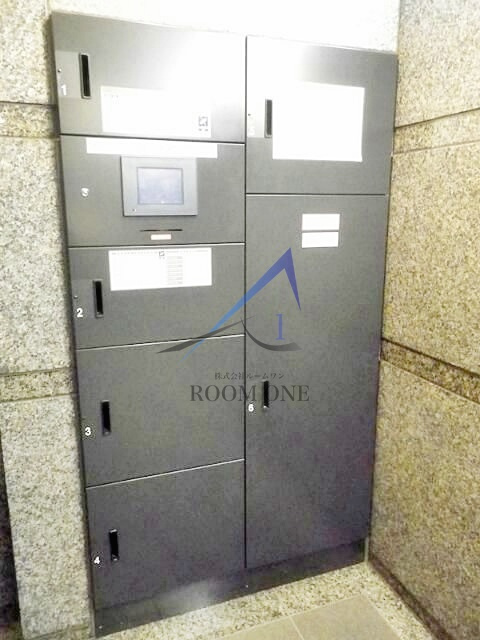 ルーブル森下のその他共用部分|敷地内ごみ置き場です。