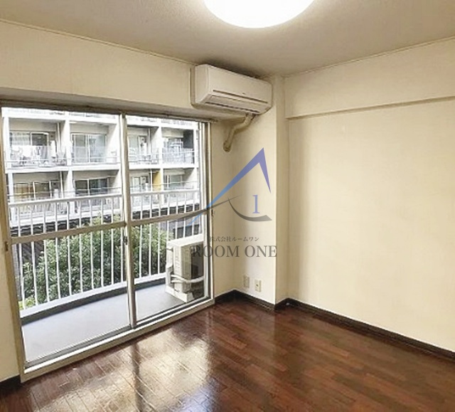 ユニハイツ勝どきの居間・リビング|洋室のお部屋です。