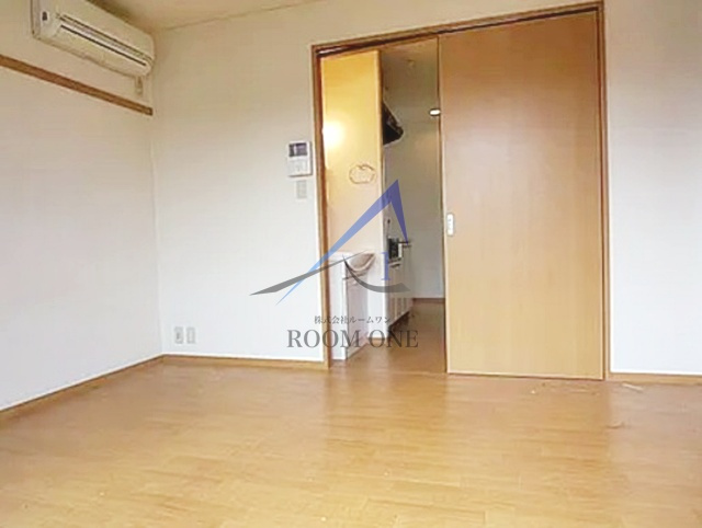 トレス長崎の居間・リビング|洋室のお部屋です。