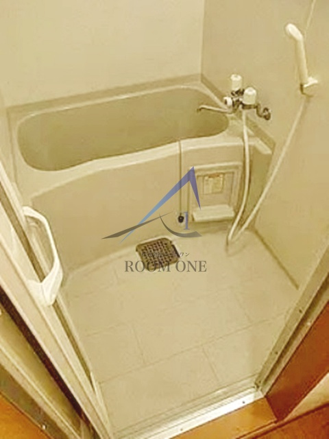 トレス長崎の浴室|お風呂です。