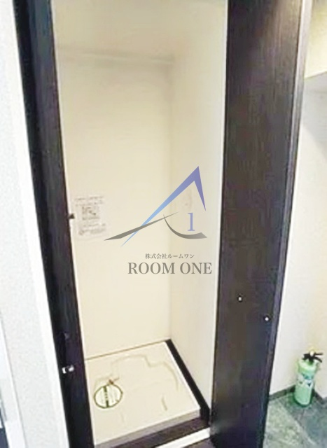 スパシエ　エル・ヴィエント・アース板橋タワーの設備|洗濯機置き場です。