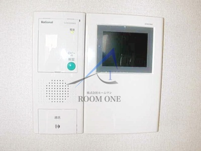 スカイコート板橋第２のセキュリティ|モニター付きインターホンです。