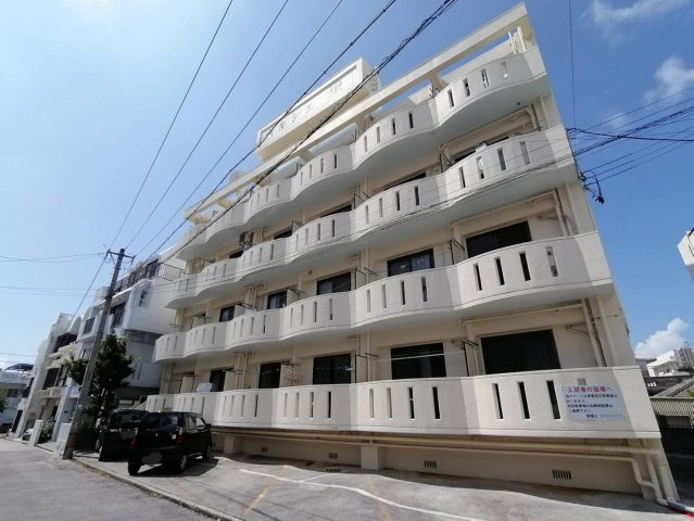 ベルシェ里の外観