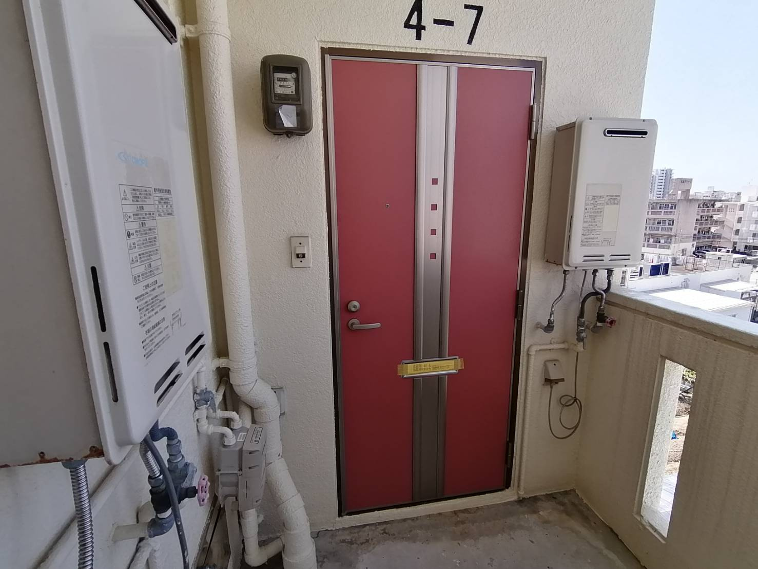 ベルシェ里の玄関