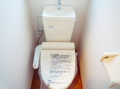 【トイレ】 | プレシャス野方 | 温水洗浄機能付トイレ☆（同一仕様写真）