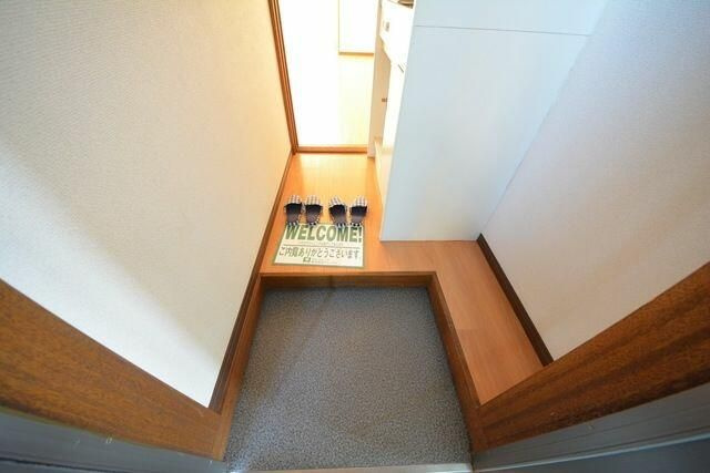 ヴィラフローラの玄関