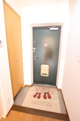 【別室参考写真】◆ゆとりある玄関スペース◆