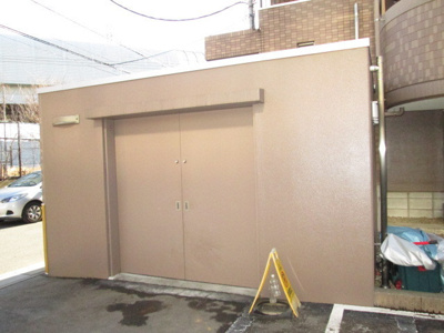 敷地内ゴミ置き場♪