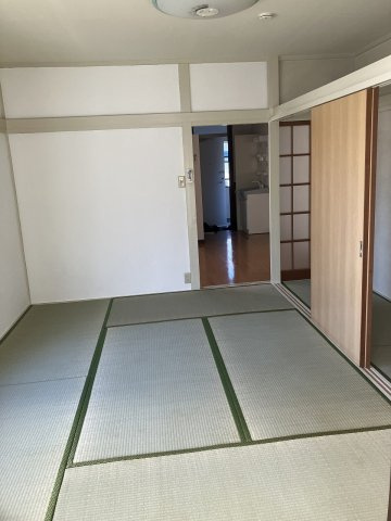 セゾン深大の内装