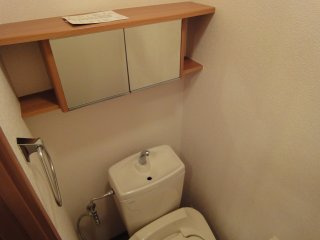 ティアラＢの収納|ミラー収納付トイレ