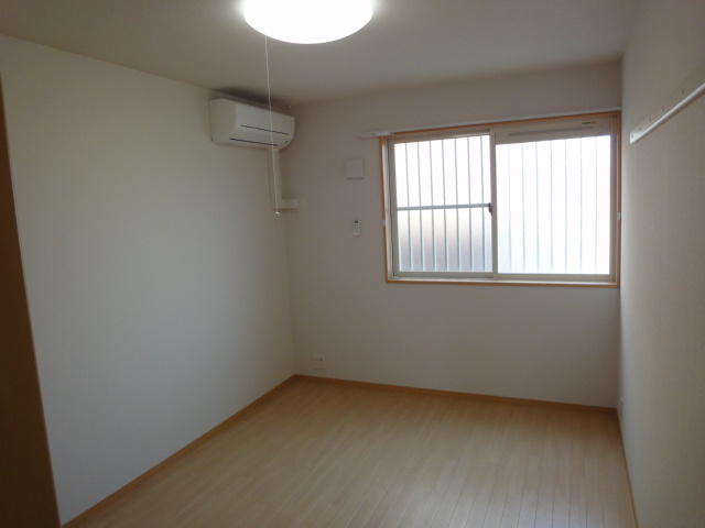 スクラムＣの内装|北側洋室