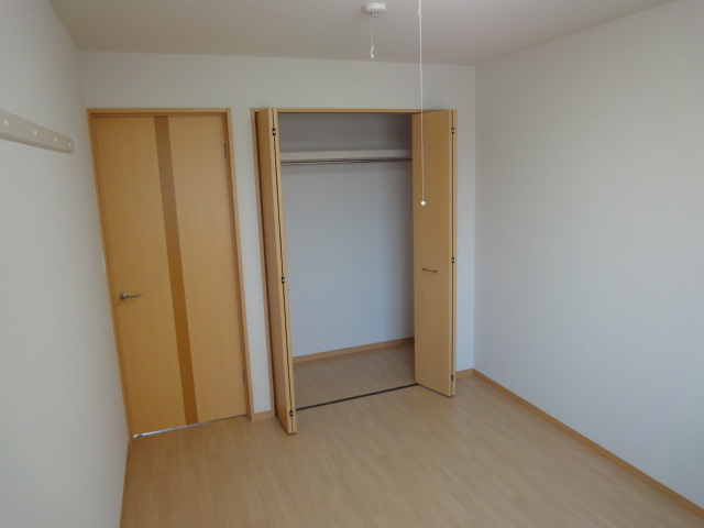 スクラムＣの収納|北側洋室クローゼット