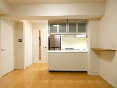 【居間・リビング】 | ライオンズステーションプラザ溝の口セントラルアベニュー | 内装前※冷蔵庫は撤去いたします