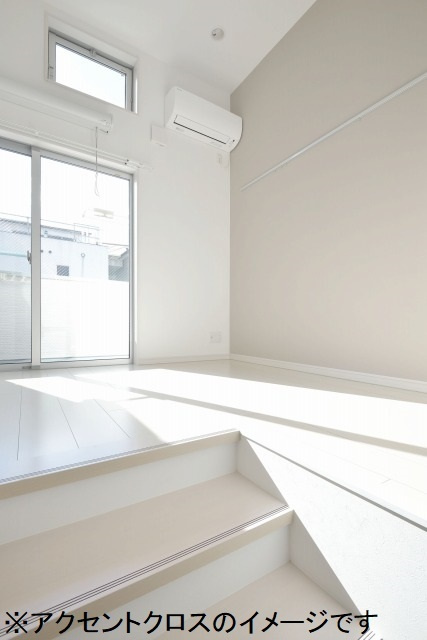 アミカルルーチェ南川の居間・リビング