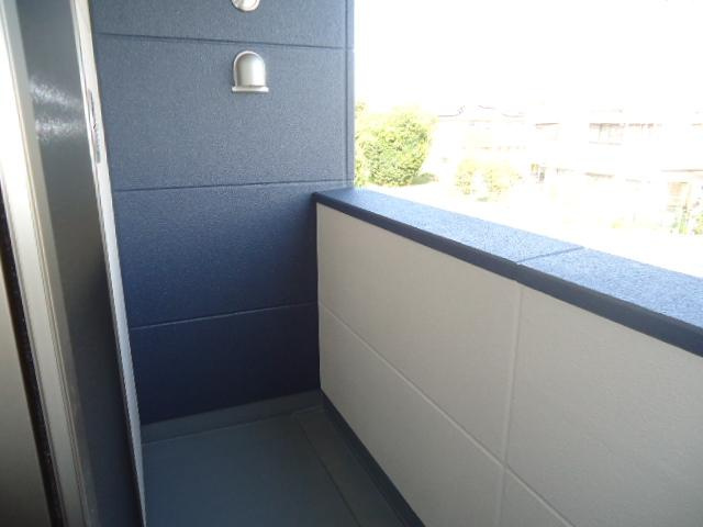 コーラルヴィラ出島Ｂのその他|ベランダ