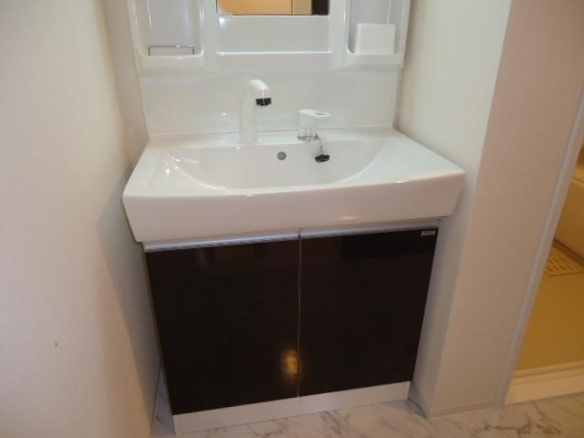 コーラルヴィラ出島Ｂの内装|室内