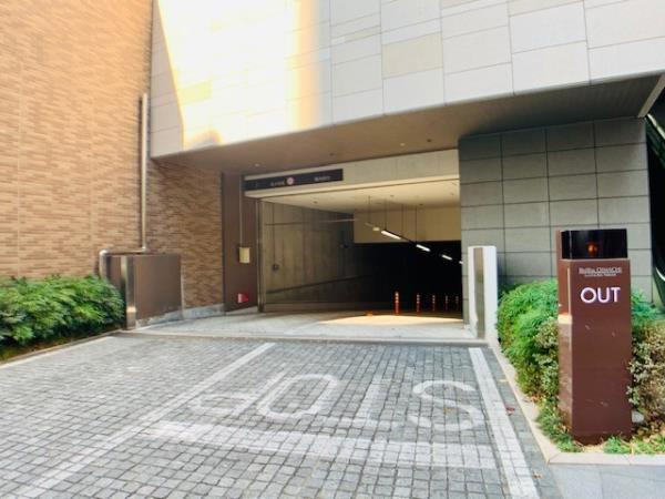 Ｂｒｉｌｌｉａ大井町　ＬＡ　ＶＩＥ　ＥＮ　ＴＯＷＥＲの駐車場
