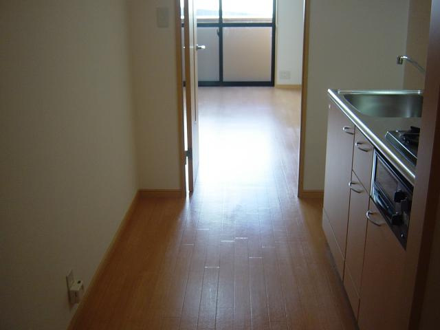 グリーンヒルズ・ハイツ桶狭間の内装|廊下