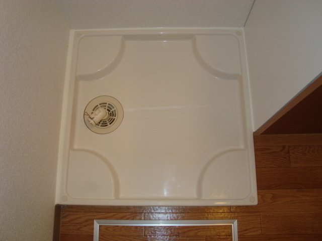 グリーンヒルズ・ハイツ桶狭間のその他|洗濯機置場