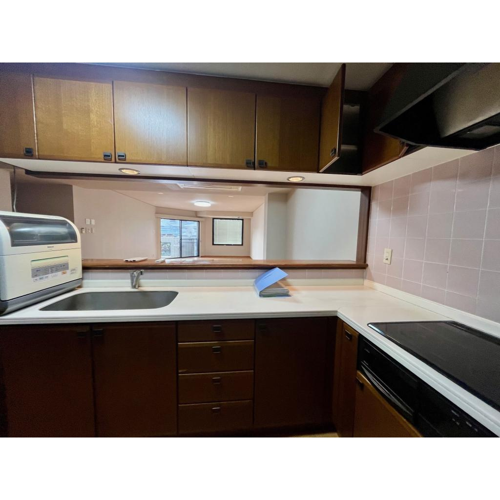 ヒルズ春山のキッチン