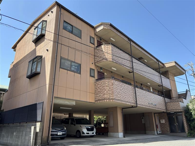 フリージア小田井