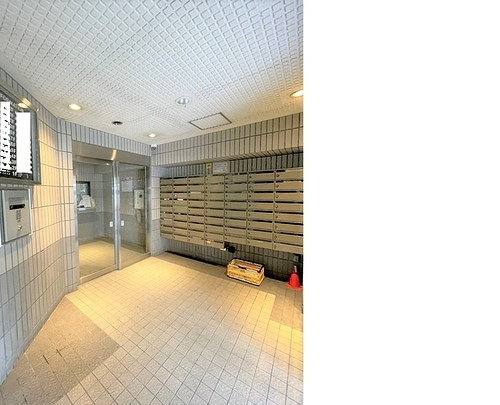 ライオンズプラザ川口本町のエントランス|エントランス　内装後