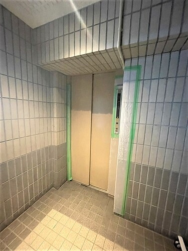 ライオンズプラザ川口本町のその他|エレベーター　内装後