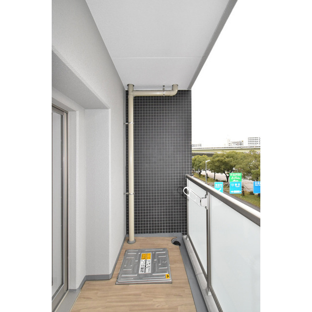 エスリード新栄マルスのバルコニー