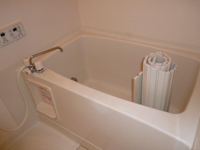 ブリーズ東海神Ａの浴室