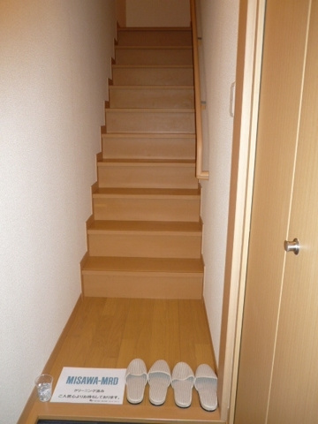 ブリーズ東海神Ａの玄関