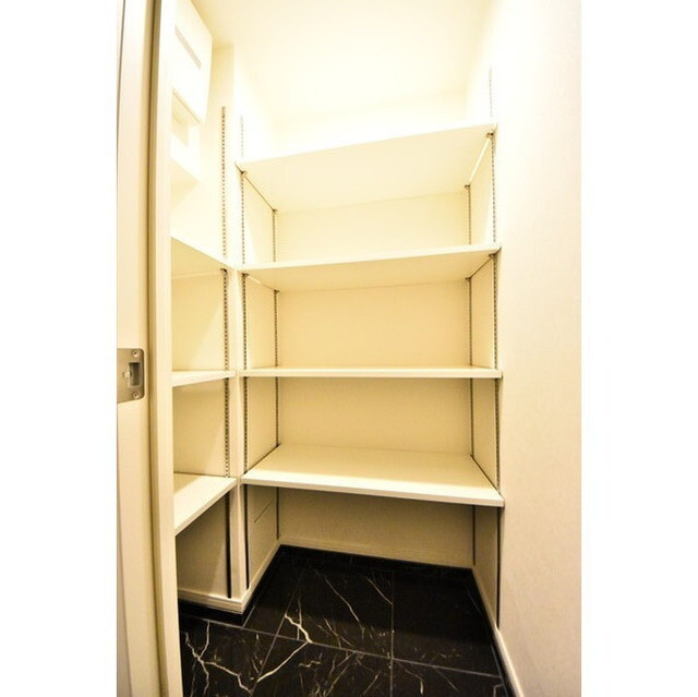 ハーモニーレジデンス新宿四谷の内装